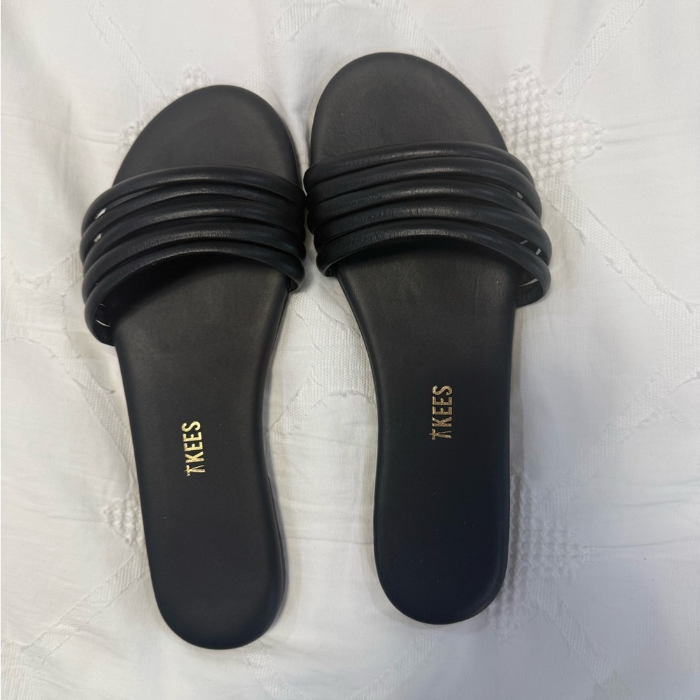 TKEES Serena Black Multi-Strap Slide Sandals - size 7